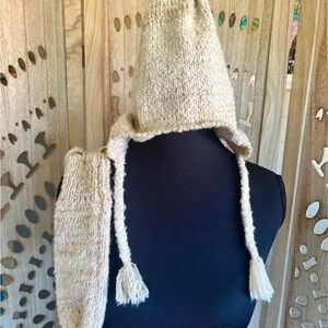 Cozy Cream Knit Hooded Scarf